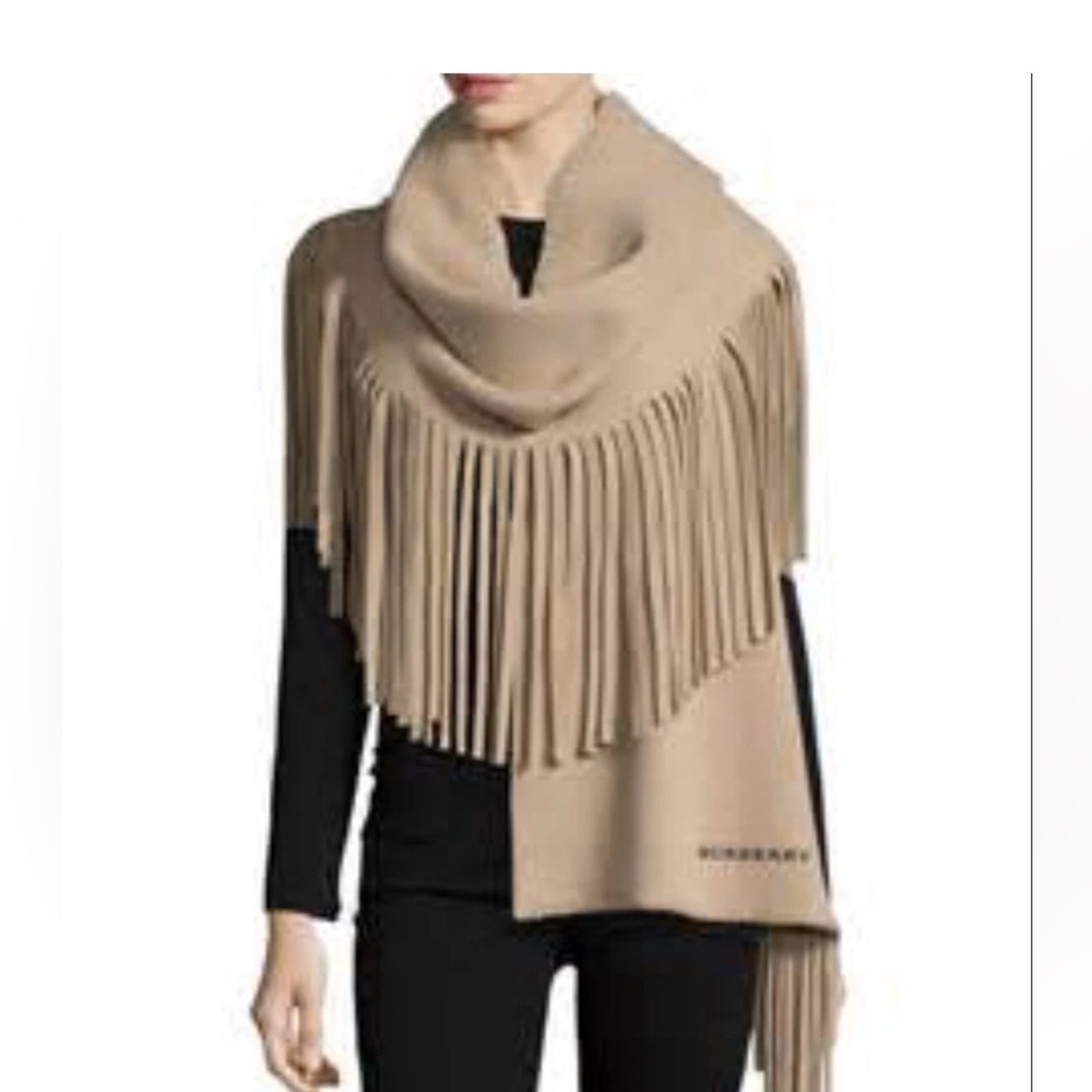 Burberry Black Wool Shawl with Fringe - Picture 10 of 10